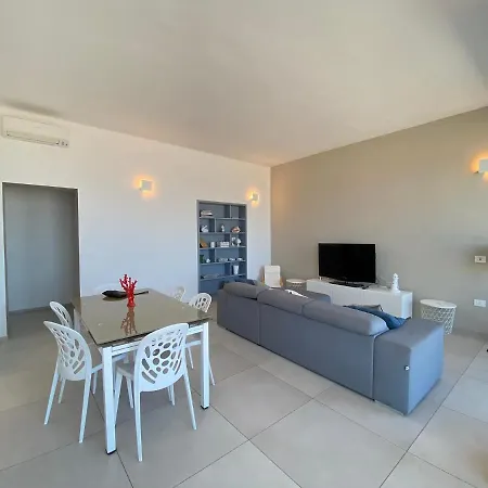 Jolie Luxury Apartment